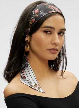 Robert Graham Floral Tiger Skinny Scarf Multi | BU2645370